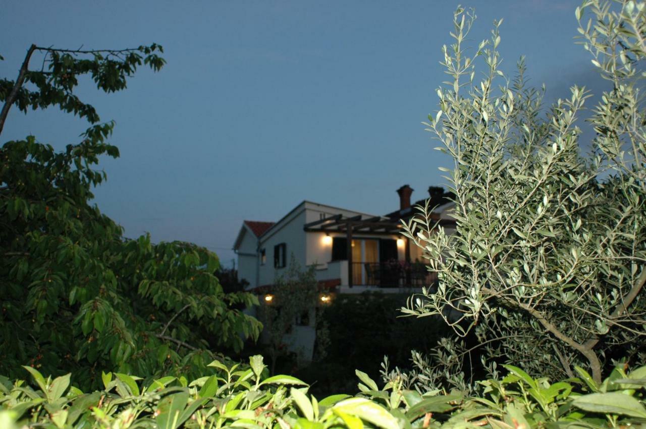 House Villa Mare Malinska Exterior photo